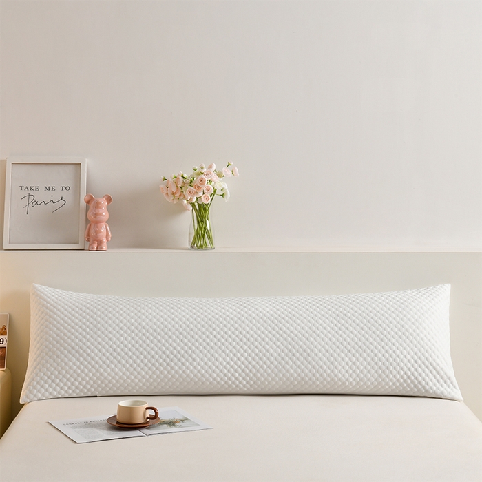 91家纺网 家纺一手货源 找家纺 艾兜坊 2025新款凉豆豆双人枕套 极简-白