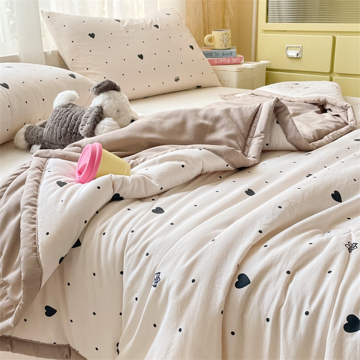 91家纺网 家纺一手货源 找家纺 美澳家纺 2025新款水洗棉印花夏被夏凉被空调被 心恋