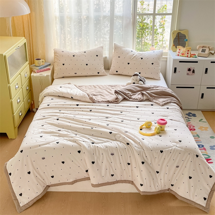 91家纺网 家纺一手货源 找家纺 美澳家纺 2025新款水洗棉印花夏被夏凉被空调被 心恋