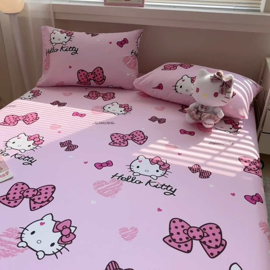 91家纺网 家纺一手货源 找家纺 呗旺鹿 2025新款正版三丽鸥全棉13372单品床笠 开心凯蒂