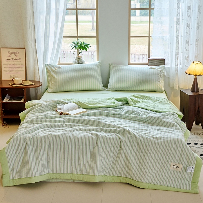 91家纺网 家纺一手货源 找家纺 恋人优选 2025新款纯棉色织水洗夏被 简约条纹-果绿