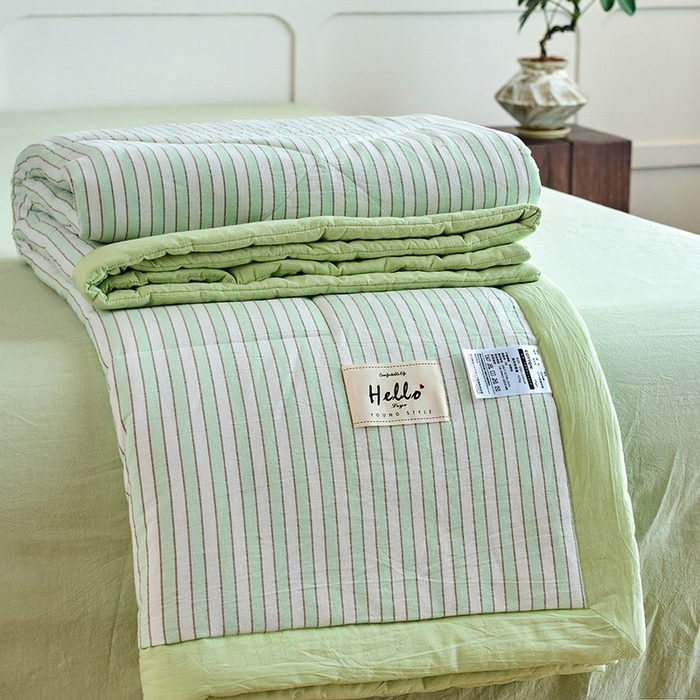 91家纺网 家纺一手货源 找家纺 恋人优选 2025新款纯棉色织水洗夏被 简约条纹-果绿