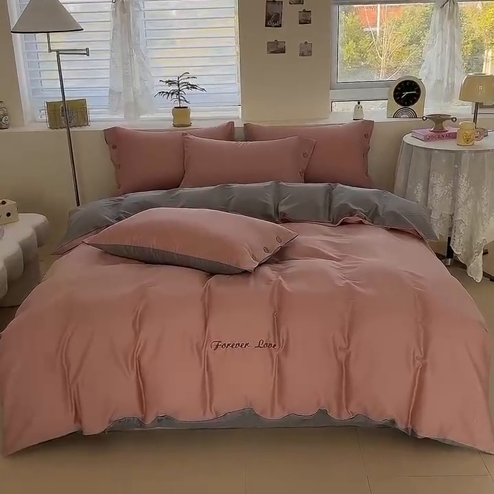 91家纺网 家纺一手货源 找家纺 艾迪尚家纺 2025新款A类纯色双拼长绒棉纯棉刺绣系列单品床笠 床笠单件（有单品 可定制） 粉灰谧语