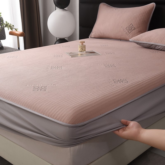 91家纺网 家纺一手货源 找家纺 绒多多 2025新款A类凉感冰豆豆席子凉席床笠款 豆沙粉