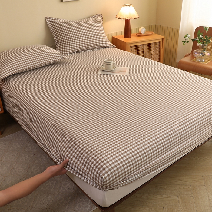 91家纺网 家纺一手货源 找家纺 绒多多 2025新款简约水洗棉色织床笠 咖小格