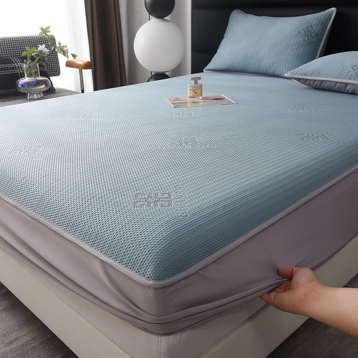 91家纺网 家纺一手货源 找家纺 绒多多 2025新款A类凉感冰豆豆席子凉席床笠款 雾霾蓝