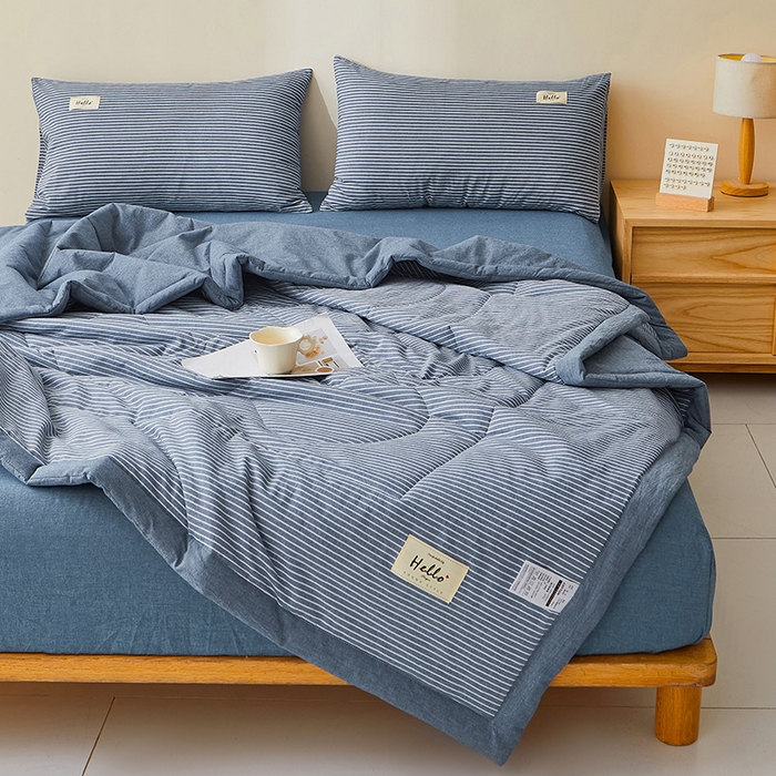 91家纺网 家纺一手货源 找家纺 恋人优选 2025新款纯棉色织水洗夏被 蓝白条