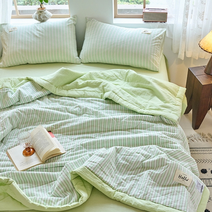 91家纺网 家纺一手货源 找家纺 恋人优选 2025新款纯棉色织水洗夏被 简约条纹-果绿