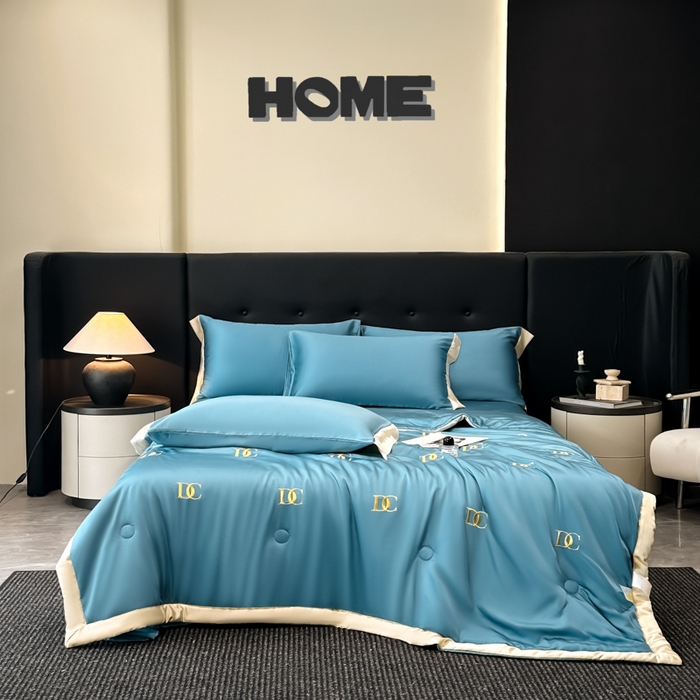 91家纺网 家纺一手货源 找家纺 满羽家纺 2025新款凉感冰丝夏被夏凉被空调被四件套 DC-宾利蓝