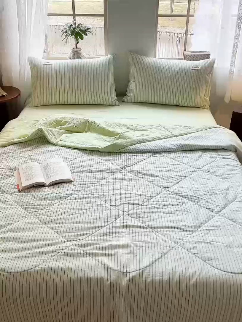91家纺网 家纺一手货源 找家纺 恋人优选 2025新款纯棉色织水洗夏被 简约条纹-果绿