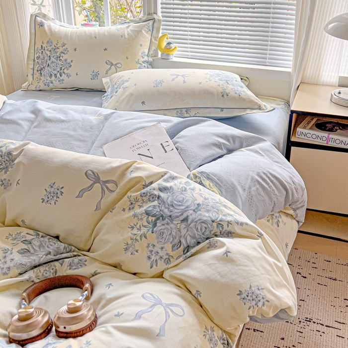 91家纺网 家纺一手货源 找家纺 暖芯优选 2025新款全棉纯棉一字绣四件套系列 花影轻颜