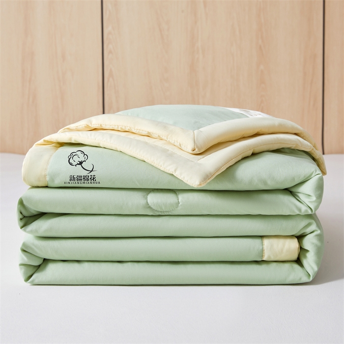 91家纺网 家纺一手货源 找家纺 爱屋及屋 2025新款纯色撞色100%棉花填充夏被夏凉被空调被夏季可机洗薄被子被芯 米黄+果绿
