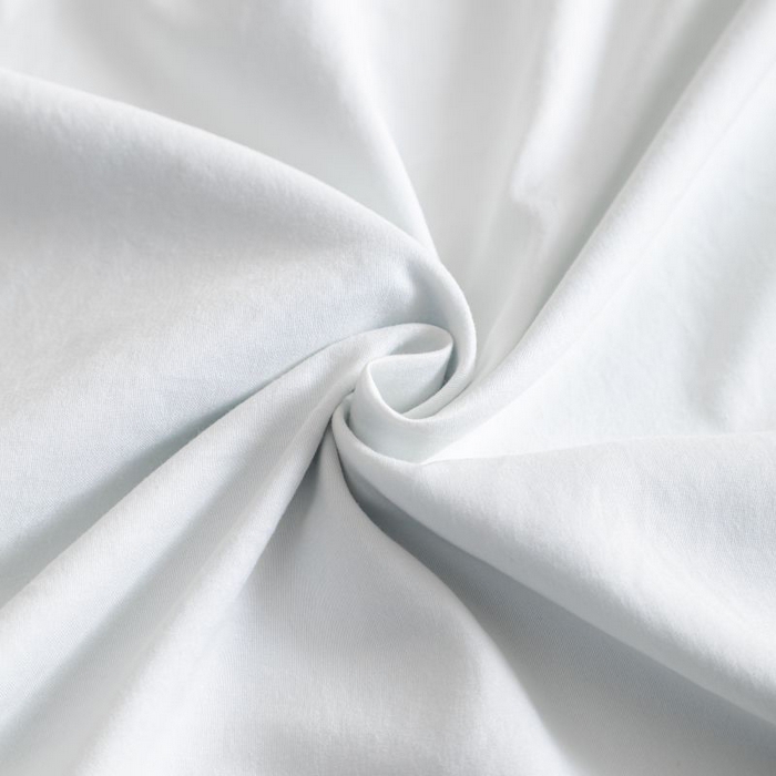 91家纺网 家纺一手货源 找家纺 恋之语 2025新款90克纯色双拼单被套 珍珠白+浅兰