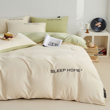 91家纺网 家纺一手货源 找家纺 恋之语 2025新款110克麻绳双拼刺绣四件套 米黄+抹茶绿