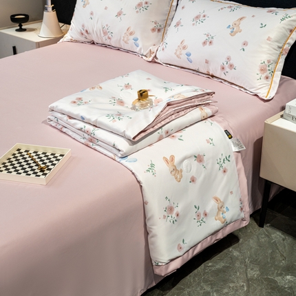 91家纺网 家纺一手货源 找家纺 （总）归属2025新款水洗真丝夏被四件套空调被夏凉被