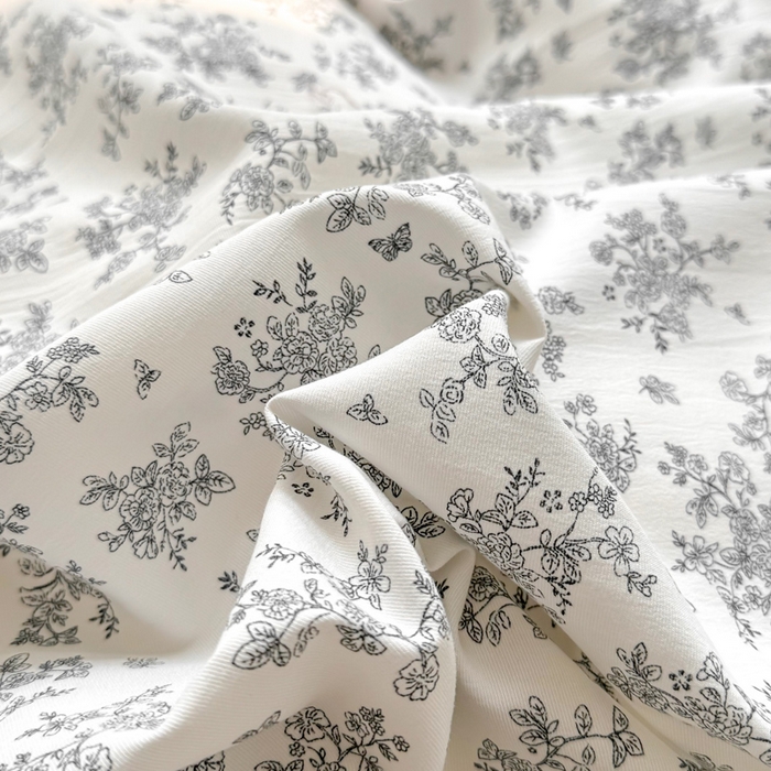 91家纺网 家纺一手货源 找家纺 丝芙妮家居2025新款水洗针织棉双层纱印花四件套 萱花-灰