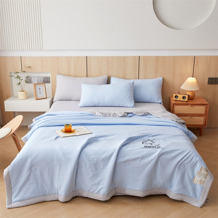 91家纺网 家纺一手货源 找家纺 爱屋及屋 2025新款纯色撞色100%棉花填充夏被夏凉被空调被夏季可机洗薄被子被芯 浅灰+天蓝