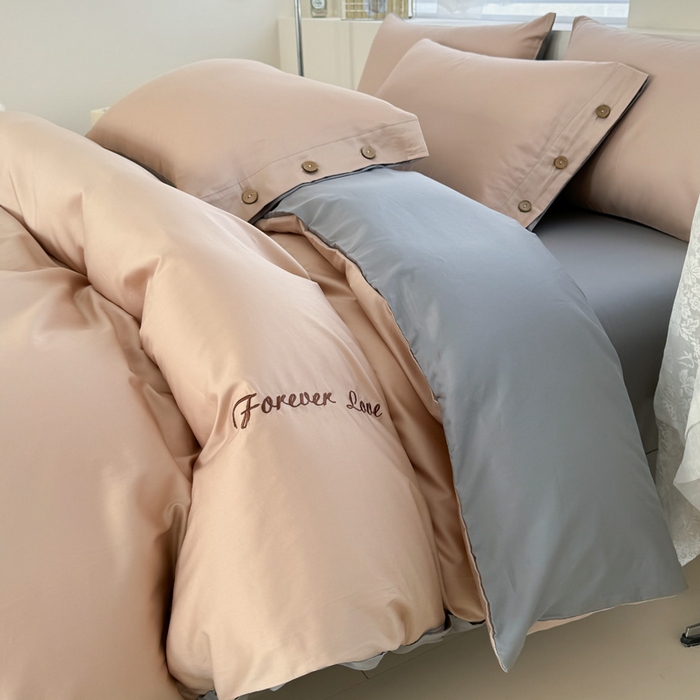 91家纺网 家纺一手货源 找家纺 艾迪尚家纺 2025新款A类纯色双拼长绒棉纯棉刺绣系列单品被套 被套单件（有单品 可定制） 杏灰双韵