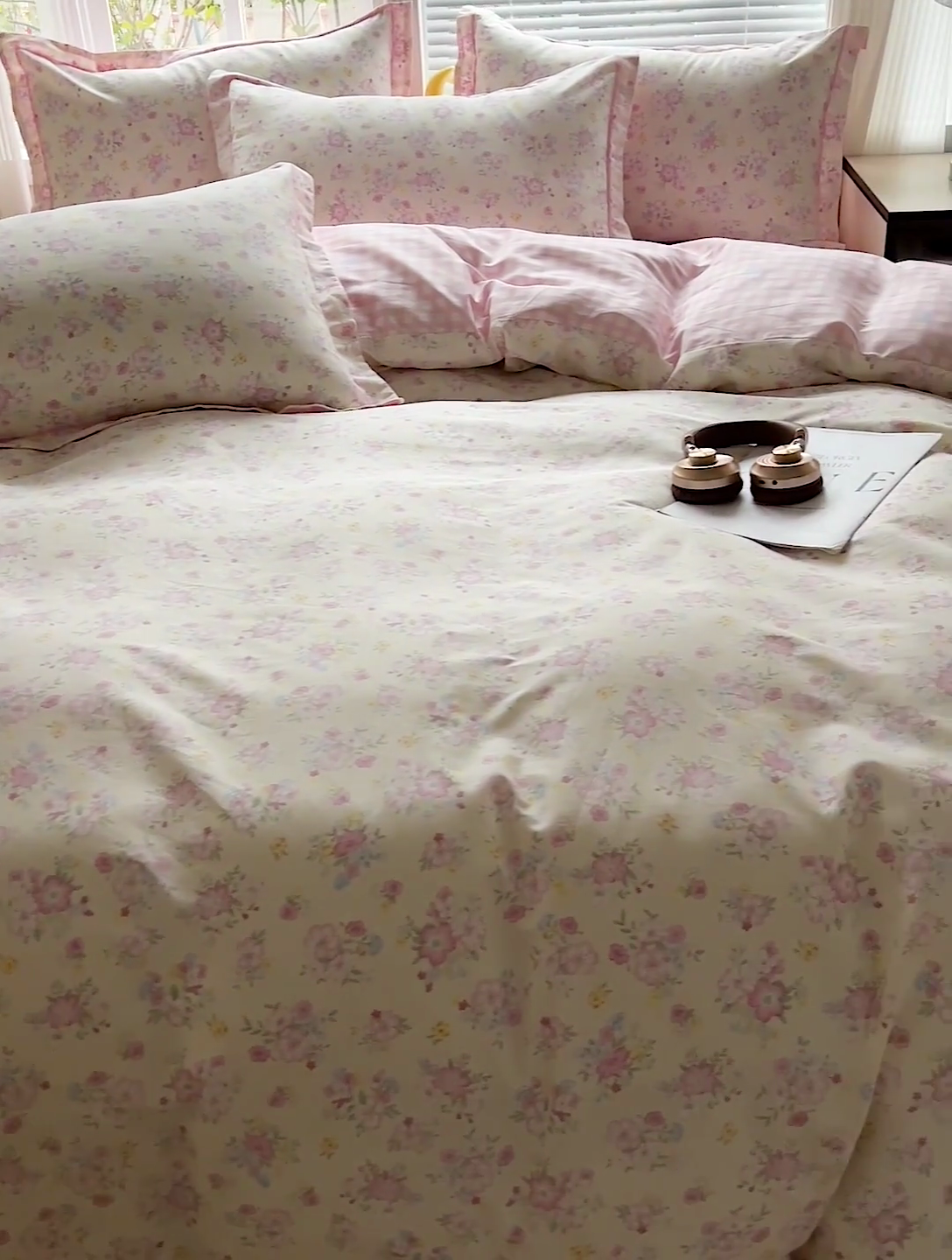 91家纺网 家纺一手货源 找家纺 暖芯优选 2025新款全棉纯棉一字绣四件套系列 春日限定