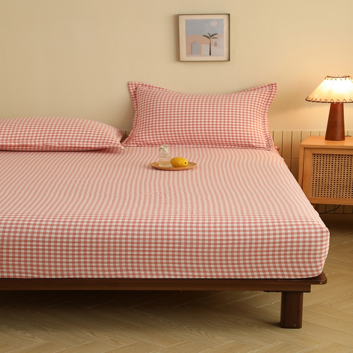 91家纺网 家纺一手货源 找家纺 绒多多 2025新款简约水洗棉色织床笠 粉玉小格