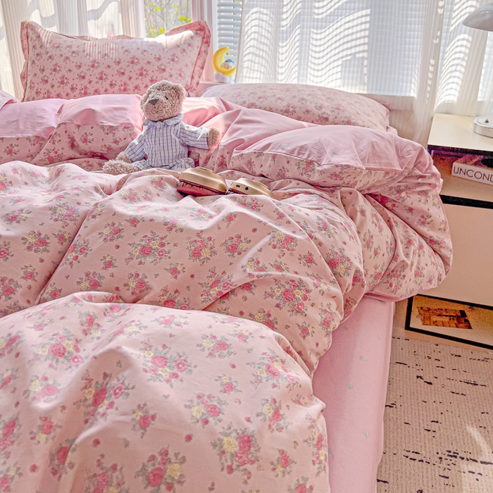 91家纺网 家纺一手货源 找家纺 暖芯优选 2025新款全棉纯棉一字绣四件套系列 甜美梦境