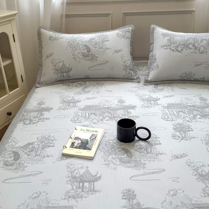 91家纺网 家纺一手货源 找家纺 花漾家居 2025新款A类色织提花PE凉感丝凉席三件套床单床笠款 床单款-江南灰