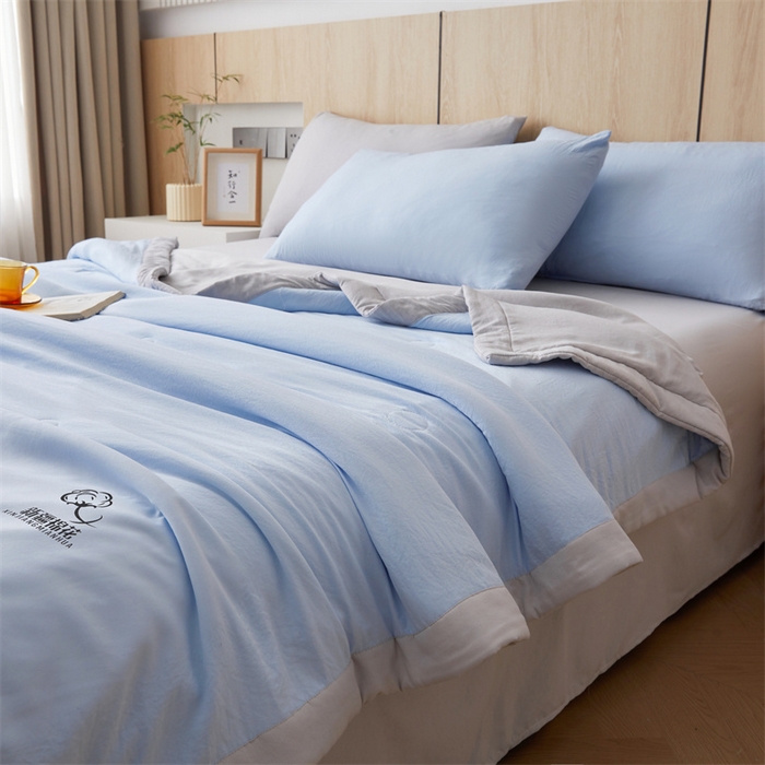 91家纺网 家纺一手货源 找家纺 爱屋及屋 2025新款纯色撞色100%棉花填充夏被夏凉被空调被夏季可机洗薄被子被芯 浅灰+天蓝