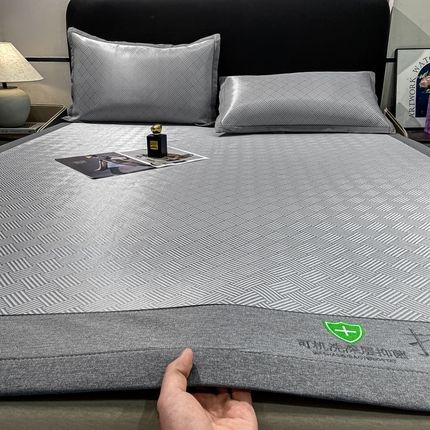 91家纺网 家纺一手货源 找家纺 （总）念家居 2025新款凉感提花冰丝抗菌复合凉席可折叠冰丝席三件套