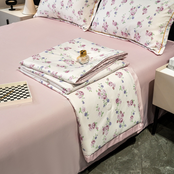 91家纺网 家纺一手货源 找家纺 归属2025新款水洗真丝夏被四件套空调被夏凉被 花期