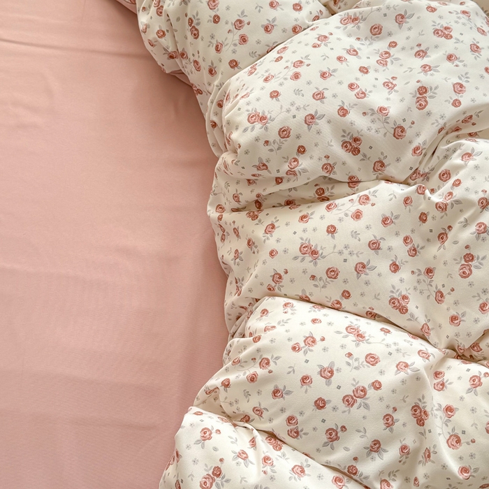 91家纺网 家纺一手货源 找家纺 丝芙妮家居2025新款水洗针织棉双层纱印花四件套 勿忘我