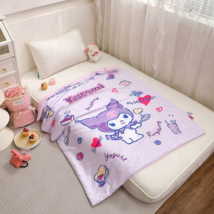 91家纺网 家纺一手货源 找家纺 2025新款三丽鸥正版授权库洛米儿童大版夏被夏凉被凉感天丝空调被夏凉被幼儿园午睡凉席夏被三件套 库洛米-甜甜