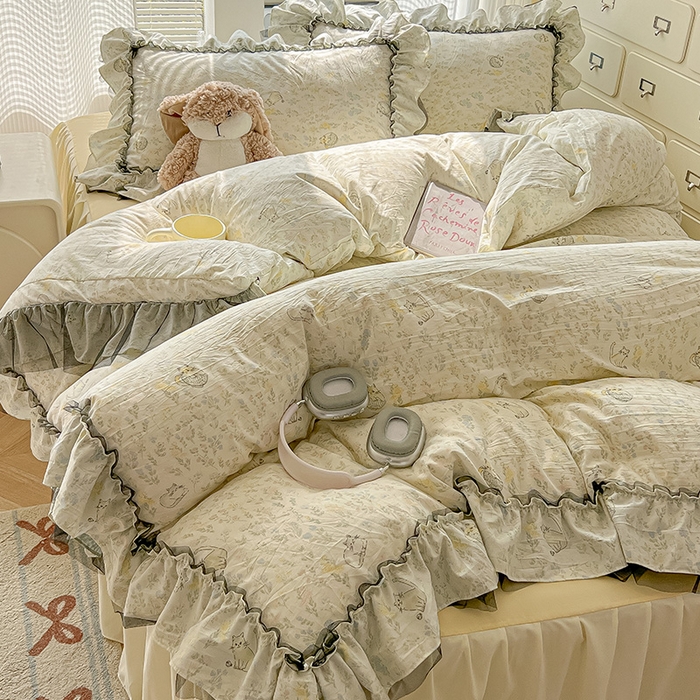 91家纺网 家纺一手货源 找家纺 眠帛家居 2025新款A类法式皱皱纱小清新蕾丝花边四件套 温馨