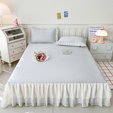 91家纺网 家纺一手货源 找家纺 佰亿莱 2025新款凉感豆豆床裙凉席三件套 冰雪豆豆席灰