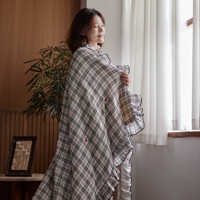 91家纺网 家纺一手货源 找家纺 安莱生活 2025新款全棉精梳棉双层纱绉纱数码印花夏凉被 海派甜心-灰  夏被