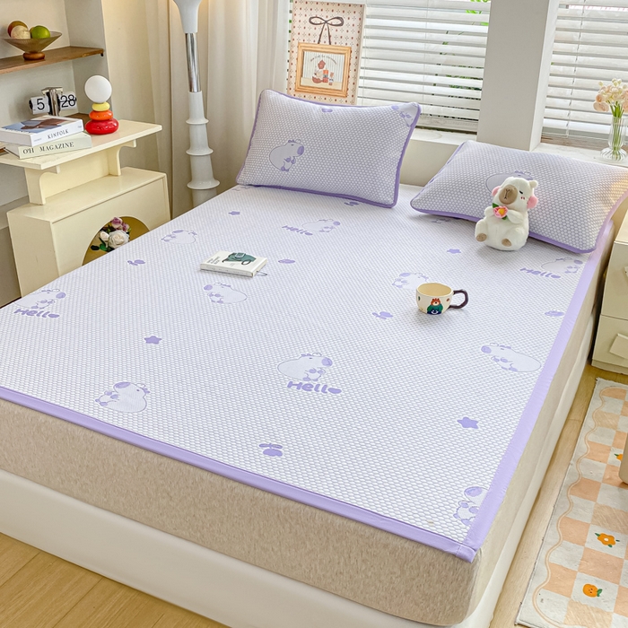 91家纺网 家纺一手货源 找家纺 春寻家纺 2025新款冰豆豆冰丝凉席-卡皮巴拉系列 床单款-卡皮巴拉-紫