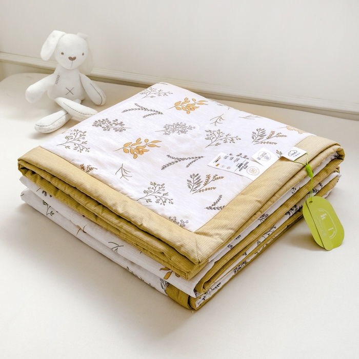 91家纺网 家纺一手货源 找家纺 曲之慕新款13372里外全棉夏被 与镜