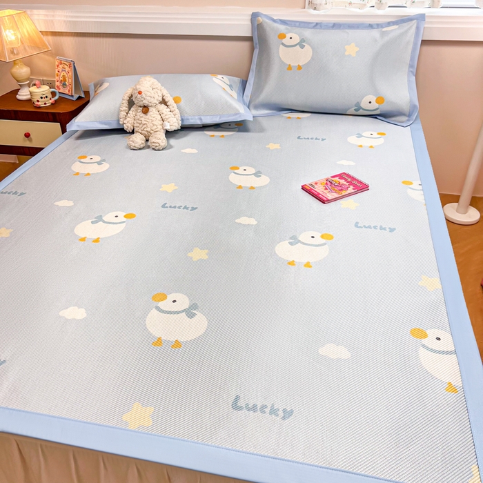 91家纺网 家纺一手货源 找家纺 慕尚家纺 2025新款数码印花床席床笠款冰藤席 床席款-柯尔鸭