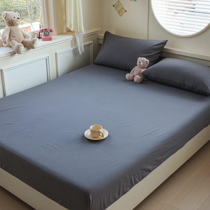 91家纺网 家纺一手货源 找家纺 2025新款全棉A类简约素色水洗棉纯棉单床笠 高级灰