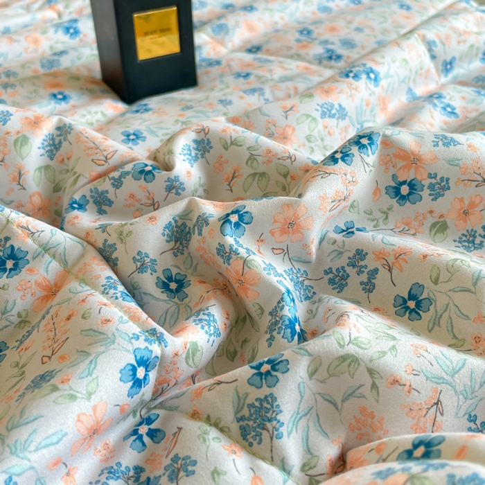 91家纺网 家纺一手货源 找家纺 宝士康家纺 2025新款10A抗菌双层纱豆豆绒夏被 朝花夕拾