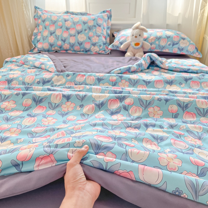 91家纺网 家纺一手货源 找家纺 宝士康家纺 2025新款水洗棉超声波压花夏被 被子被芯 郁金香