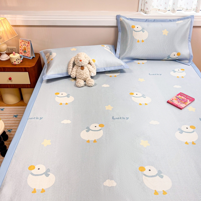 91家纺网 家纺一手货源 找家纺 慕尚家纺 2025新款数码印花床席床笠款冰藤席 床席款-柯尔鸭