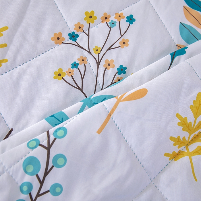 91家纺网 家纺一手货源 找家纺 富艺隆 2025新款超声波亲肤绒夏被夏凉被直播爆款超声波夏被空调被 春语