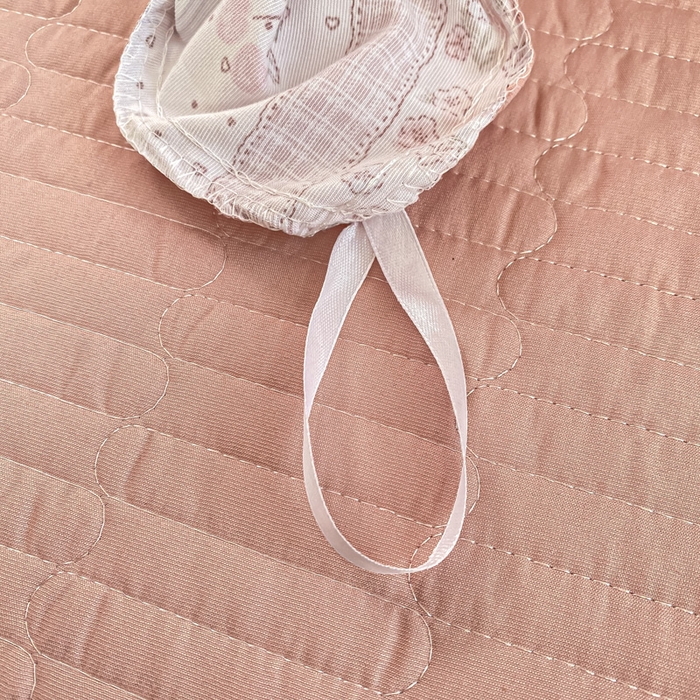 91家纺网 家纺一手货源 找家纺 2025新款针织双层纱夏被床盖四件套单夏被单床盖单品 格林童话