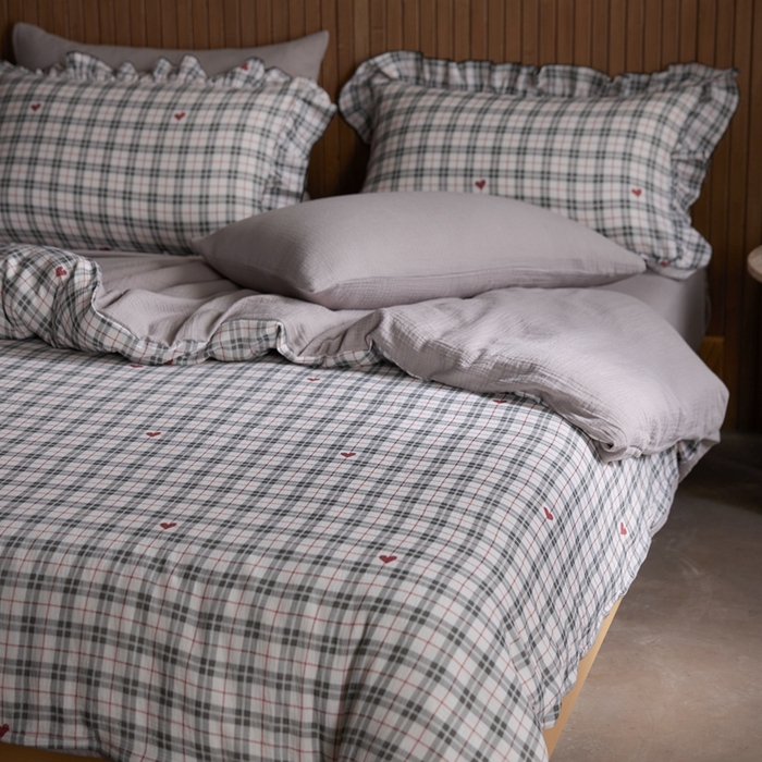 91家纺网 家纺一手货源 找家纺 安莱生活 2025新款全棉精梳棉双层纱绉纱数码印花四件套 海派甜心-灰