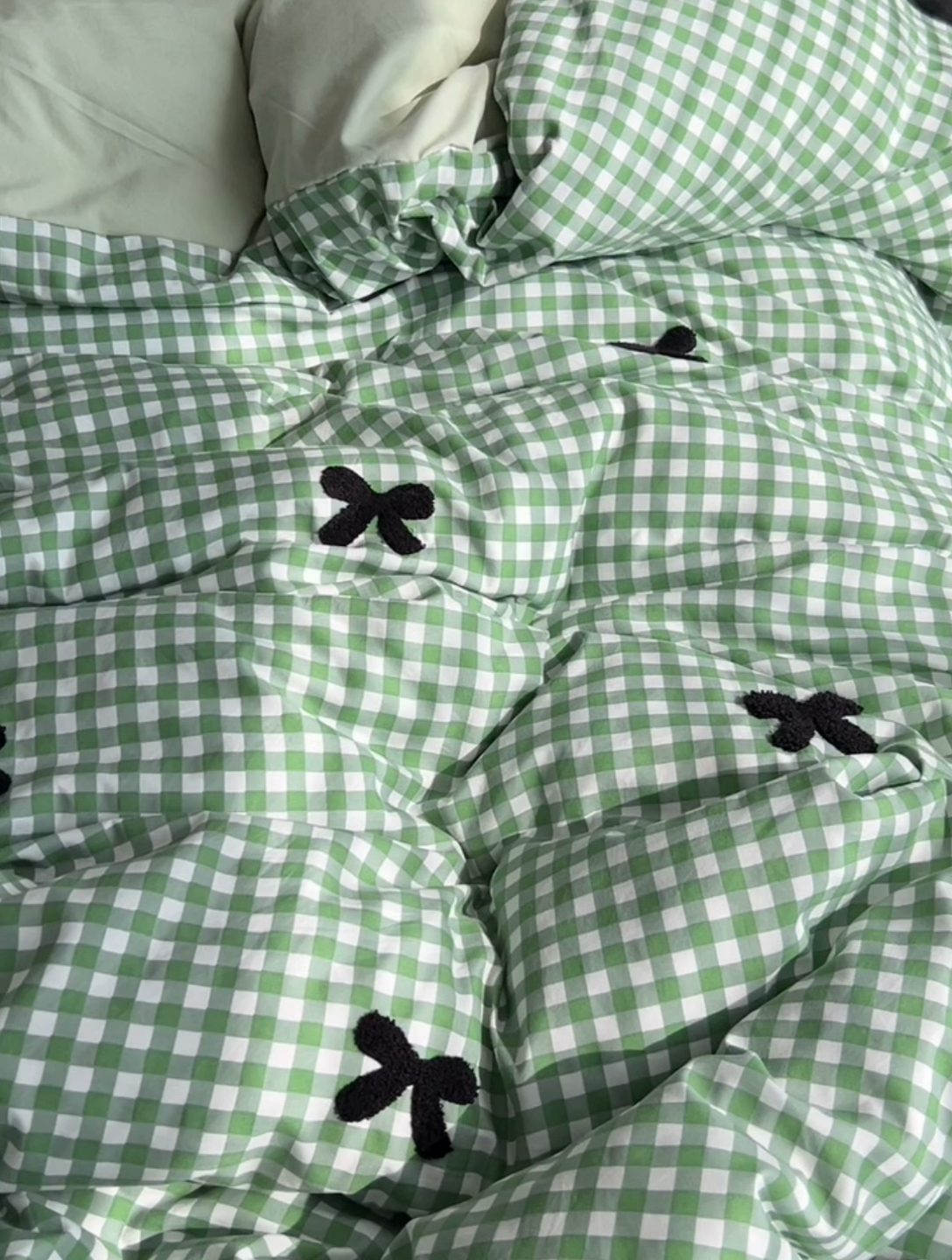 91家纺网 家纺一手货源 找家纺 （总）子钦家纺 2025新款水洗棉云朵棉韩版花边毛巾绣床单，床笠，床裙四件套-蝴蝶结系列