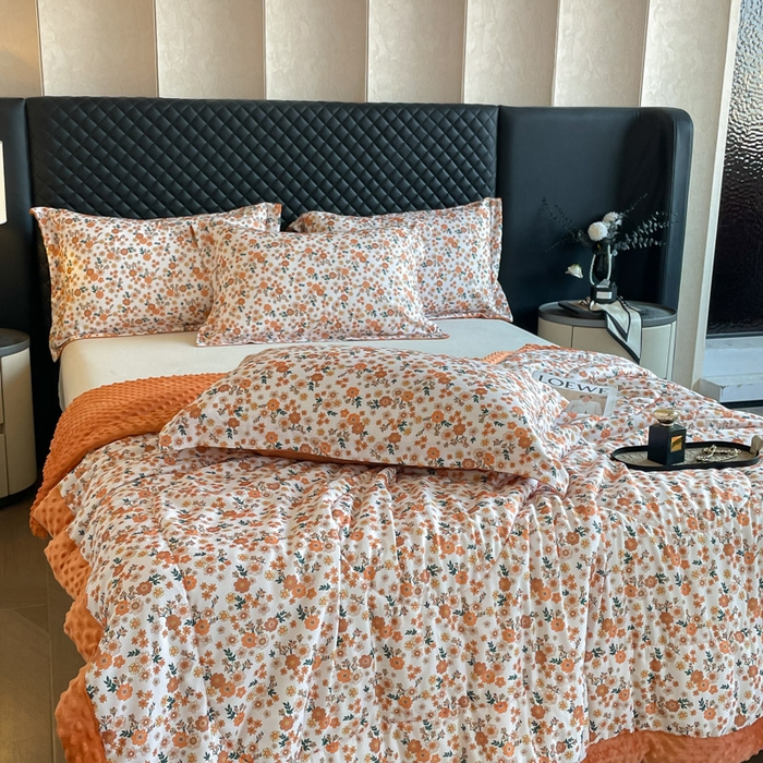 91家纺网 家纺一手货源 找家纺 宝士康家纺 2025新款10A抗菌双层纱豆豆绒夏被 小雏菊