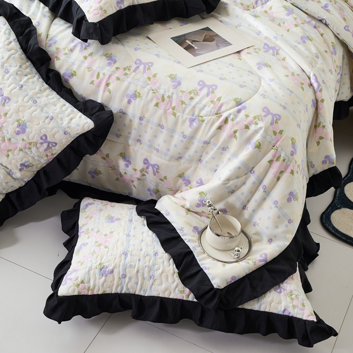 91家纺网 家纺一手货源 找家纺 蝶帕家纺 2025新款法式赫本风韩版花边床盖款夏被四件套 氧气周末