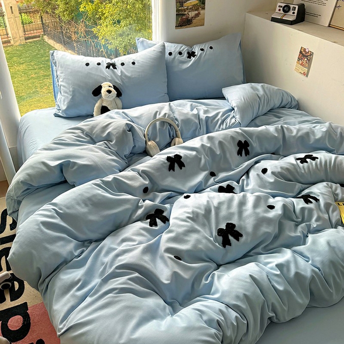 91家纺网 家纺一手货源 找家纺 耀达家居 2025新款A类水洗棉毛巾绣四件套 蝴蝶结-蓝