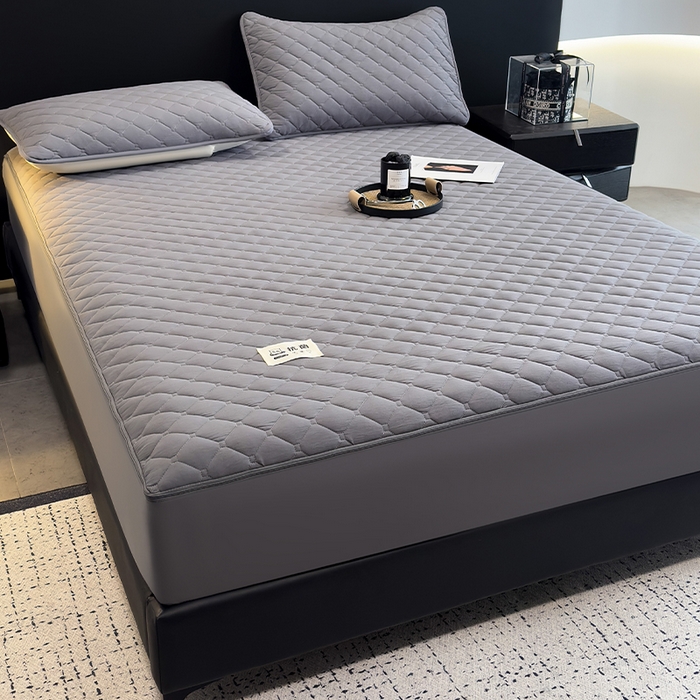 91家纺网 家纺一手货源 找家纺 叠派家纺 2025新款5A抗菌A类夹棉床笠经典款防水款系列 星空灰-小格子经典款