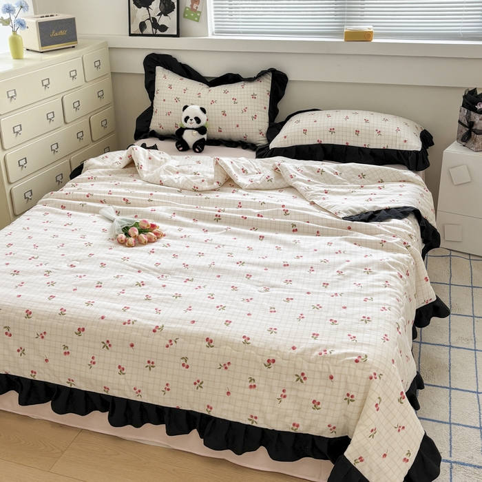 91家纺网 家纺一手货源 找家纺 （总）老K (原美阁） 2025新款法式黑边夏被四件套赫本风空调被四件套